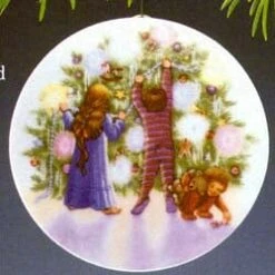 1987 Collector's Plate-Light/Christmas 1st (Slightly Damaged Box)