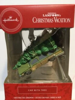 2020 National Lampoon's Christmas Vacation Car With Tree *RED BOX