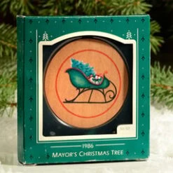 1986 Mayor's Christmas Tree Sled *No Box