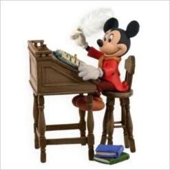 2009 Mickey's Christmas Carol 1st Mickey As Bob Cratchit