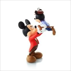 2013 Mickey's Christmas Carol 5th And Final Bob Cratchit And Tiny Tim (Slightly Damaged Box)