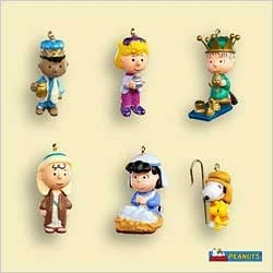 2006 Peanuts Christmas Pageant Nativity Set/6 *Miniature 3 2006 Peanuts Christmas Pageant Nativity Set/6 *Miniature