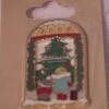 2008 Christmas Window 6th *Club LAPEL PIN -Cheap Hallmark Store mvc 068s