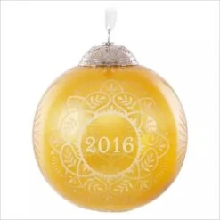 2016 Christmas Commemorative 4th Gold Glass Ball